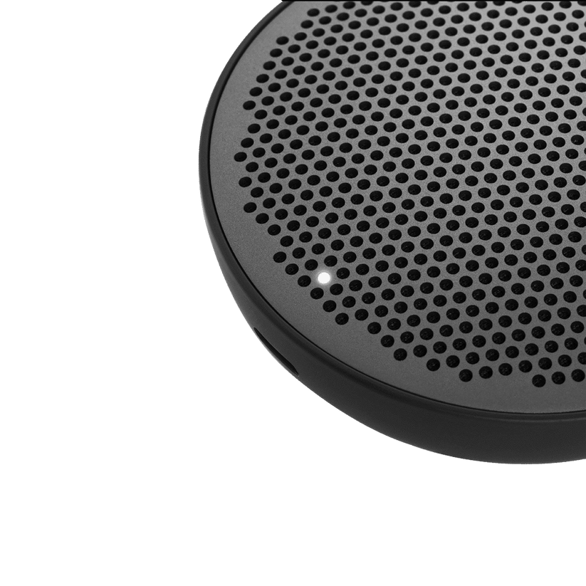 B&O Beoplay P2